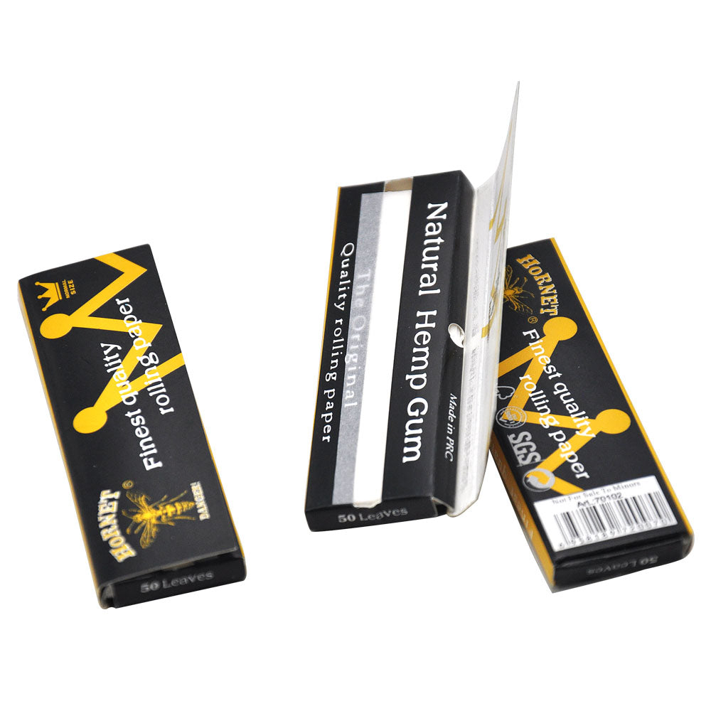 HORNET | Black Single Wide Size Rolling Paper