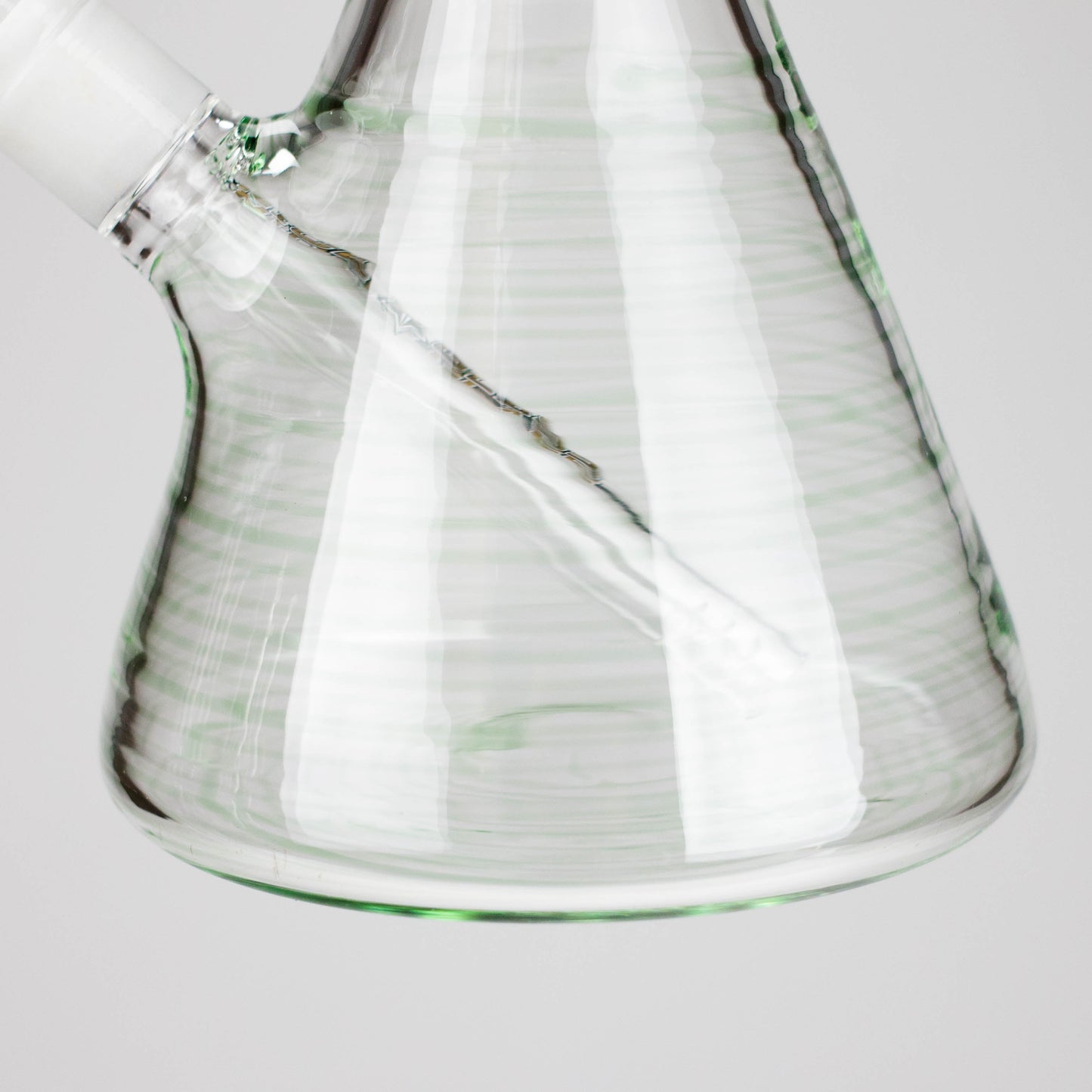 NG | 16" Pear Shape Tube with UFO Perc [BO-066]